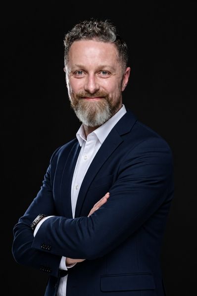 Régis LHOSTE Régis LHOSTE