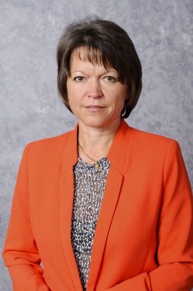 Zdenka STIBALOVA - CIC Prague TCHEQUIE & SLOVAQUIE